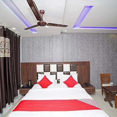Oyo 39539 Hotel Vansh & Restaurant Kashipur Exterior foto